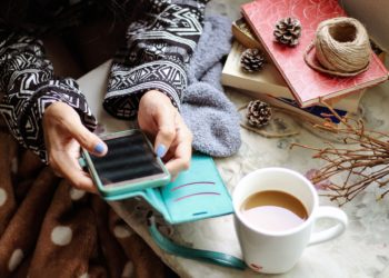 Consulenze astrologiche, in crescita il mercato dell’online