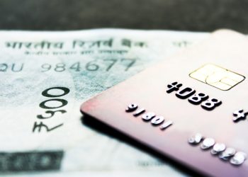 Conti correnti: in calo le spese di gestione. Costi light soprattutto per chi ha un conto solo online