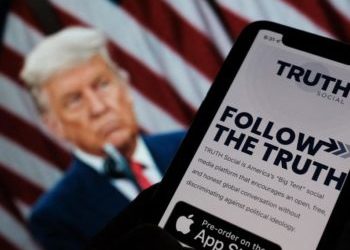 Arriva Truth, ma il social di Trump debutta con problemi tecnici
