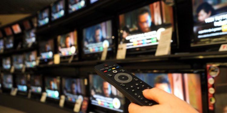 Ascolti tv, ecco Total Audience: rivoluzione Auditel in 3 passi