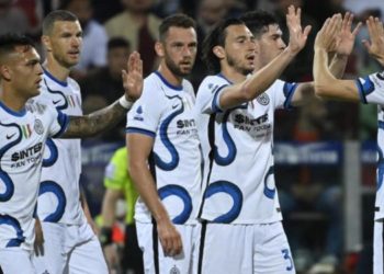 Dazn, Codacons presenta esposto ad Antitrust e Agcom