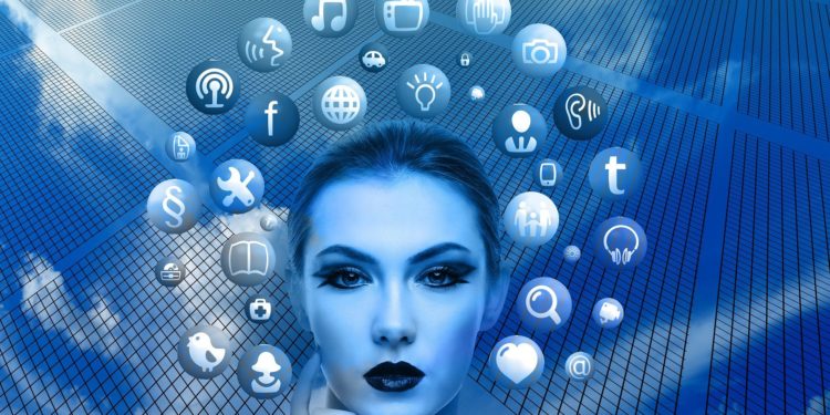 Offerte Internet e TV: più care del 18%, ma cresce anche il risparmio