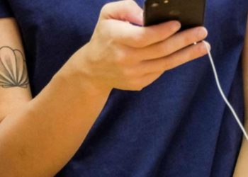 Telefonia, in un anno 3,3 mln di italiani truffati: ecco le vittime preferite