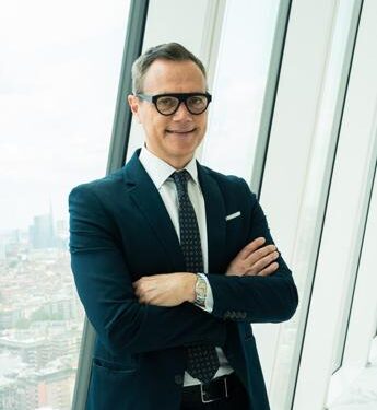 Intervista a Giampiero Savorelli, Amministratore Delegato di HP Italy: l’impatto dell’intelligenza artificiale nel riformare il mondo del lavoro e le pratiche sostenibili