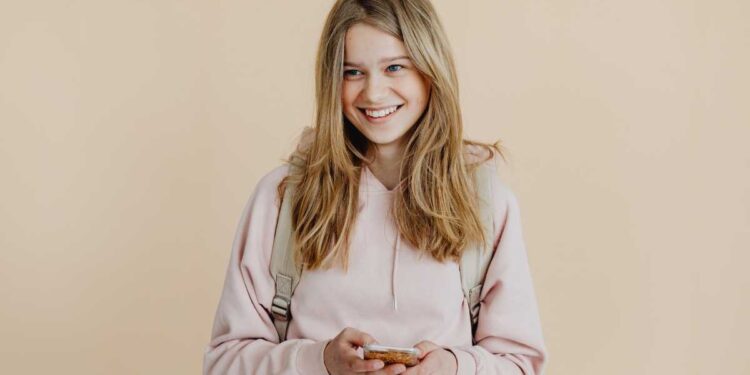 Very mobile vs Iliad, tutti i punti di forza e quelli deboli dei due operatori