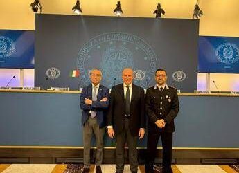 Protocollo d’Intesa ASI per il monitoraggio di Taranto e Terra dei Fuochi