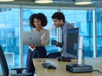 L’evoluzione del lavoro ibrido: intelligenza locale e sicurezza hardware nelle nuove infrastrutture digitali