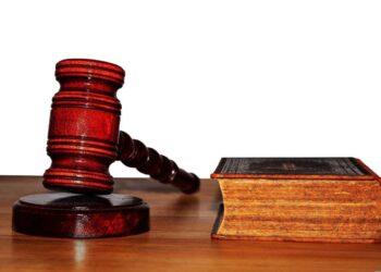 La rivoluzione della giustizia a portata di click: consulenza legale e web