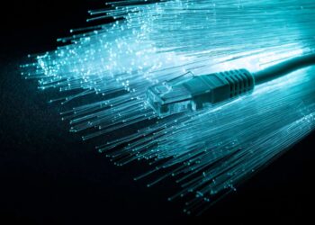 Sicurezza IT/OT nell’industria: come proteggere impianti produttivi e infrastrutture digitali