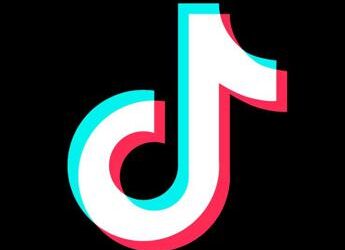 L’UE mette nel mirino TikTok: nuove accuse sulla protezione dei minori