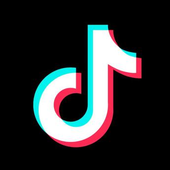 L’UE mette nel mirino TikTok: nuove accuse sulla protezione dei minori