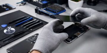 Centro assistenza Oppo ufficiale: differenze con i riparatori indipendenti