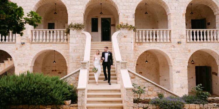 Come scegliere il fotografo di matrimonio in Puglia per un destination wedding