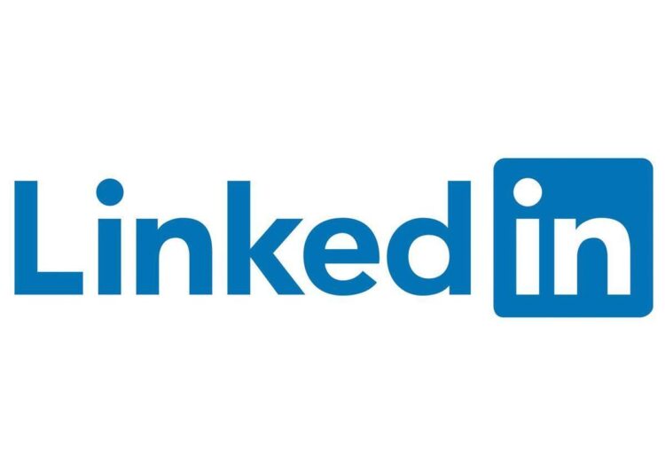 Marketing B2B e intelligenza artificiale, crescono gli investimenti in AI Search Optimization e algoritmi di ricerca